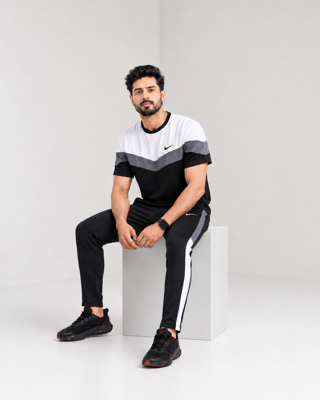 N-I-K-E Aero Stripe Summer Tracksuit