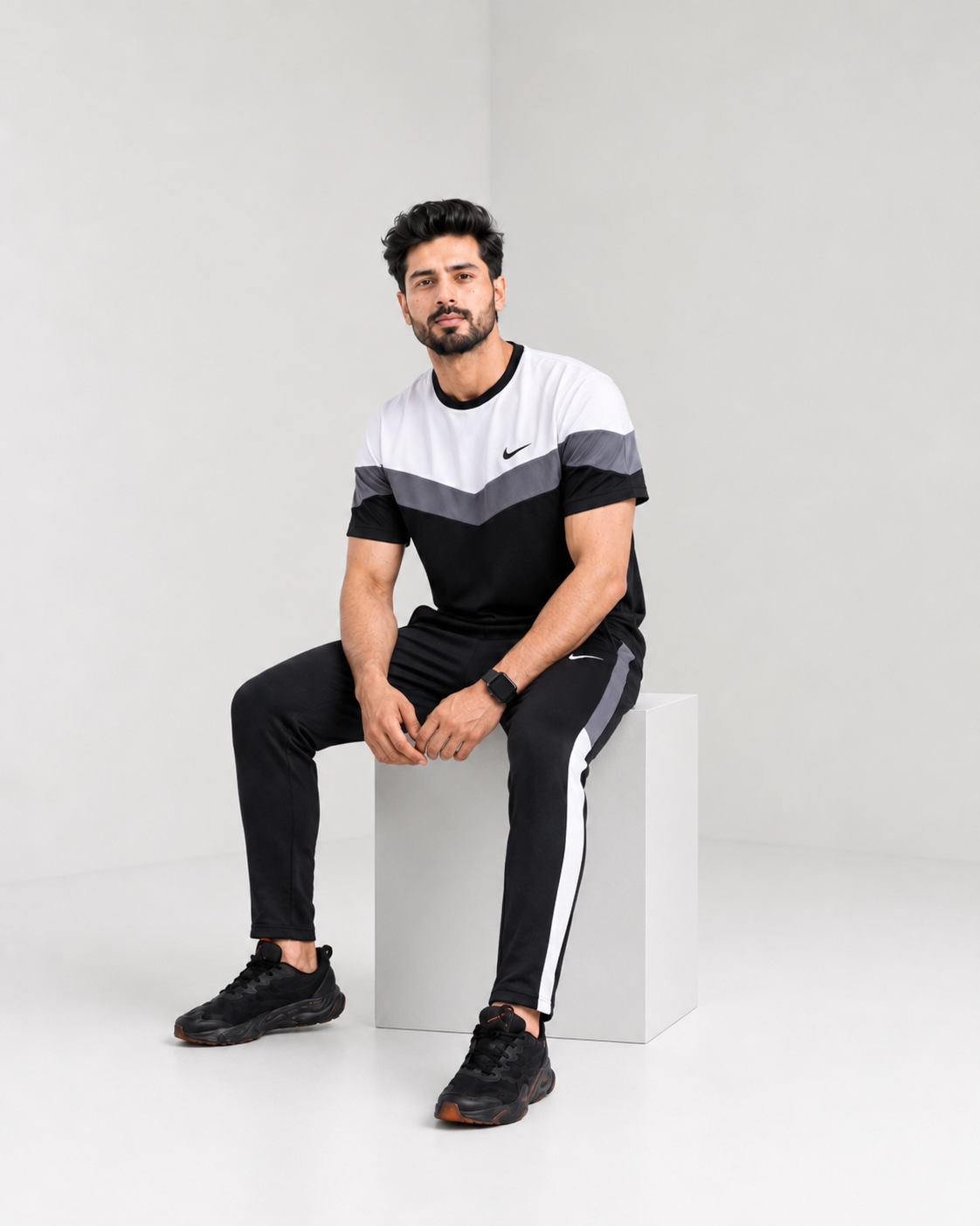 N-I-K-E Aero Stripe Summer Tracksuit