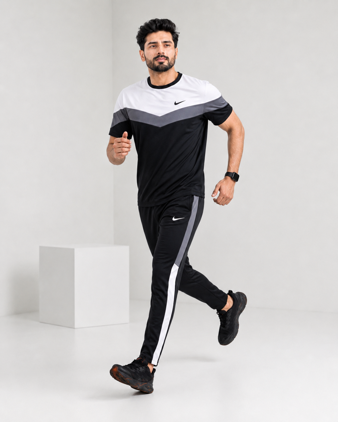N-I-K-E Aero Stripe Summer Tracksuit